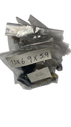 [67012] CARBON 13X6.9X5.9 B&D TALADRO 561 (036)